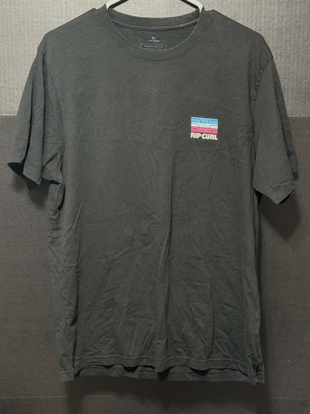 📣Rip Curl Black Surf Revival Peak Waving Short Sleeve T-Shirt